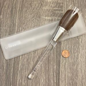Clinique makeup brush